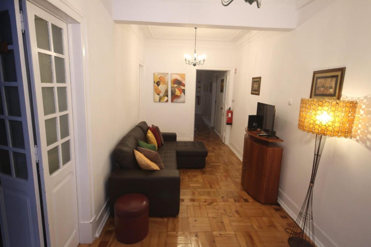 Nautic M1 R2 - Classy & Cozy Double Room With Shared Bathroom In Marques Pombal Lisboa المظهر الخارجي الصورة